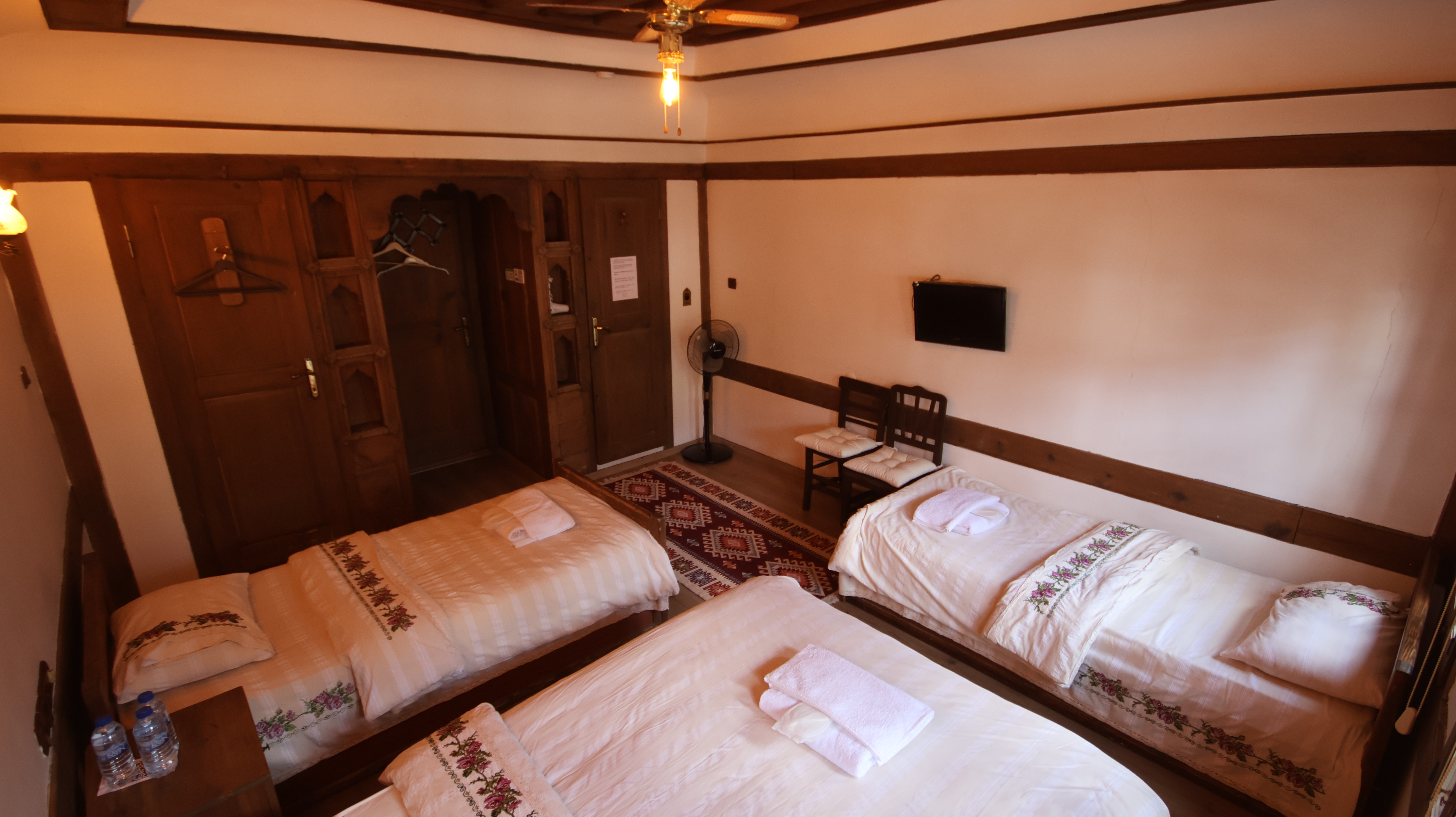 Triple Room 2